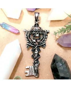 Gothic metal key skull pendant