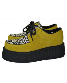 Creepers and white de suede...