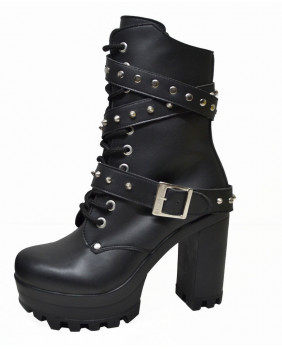 Boots wedge soles black...