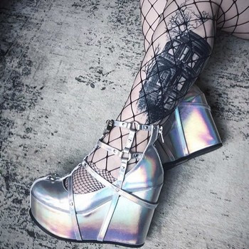 Zapatos de cuña góticos para mujer