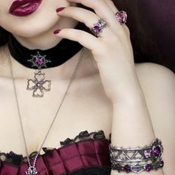 Women's gothic jewellery collection