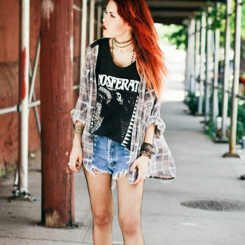 New Rock, collections grunge femme