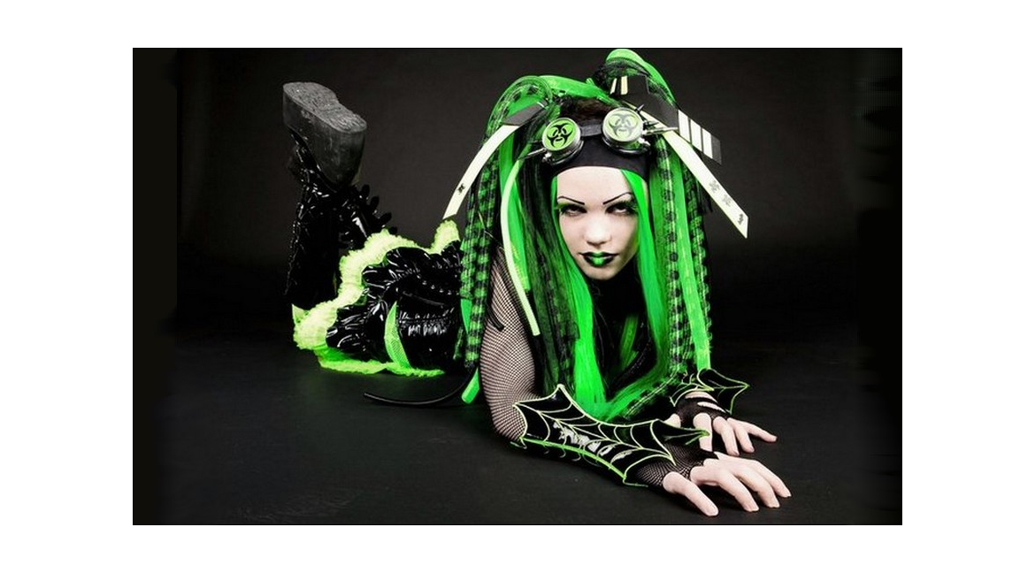 Cyber gothic accessories